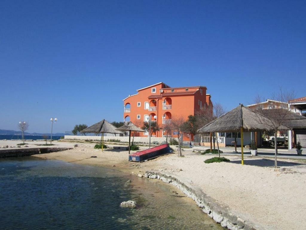 Apartment Luce And Ante Bibinje Exterior foto